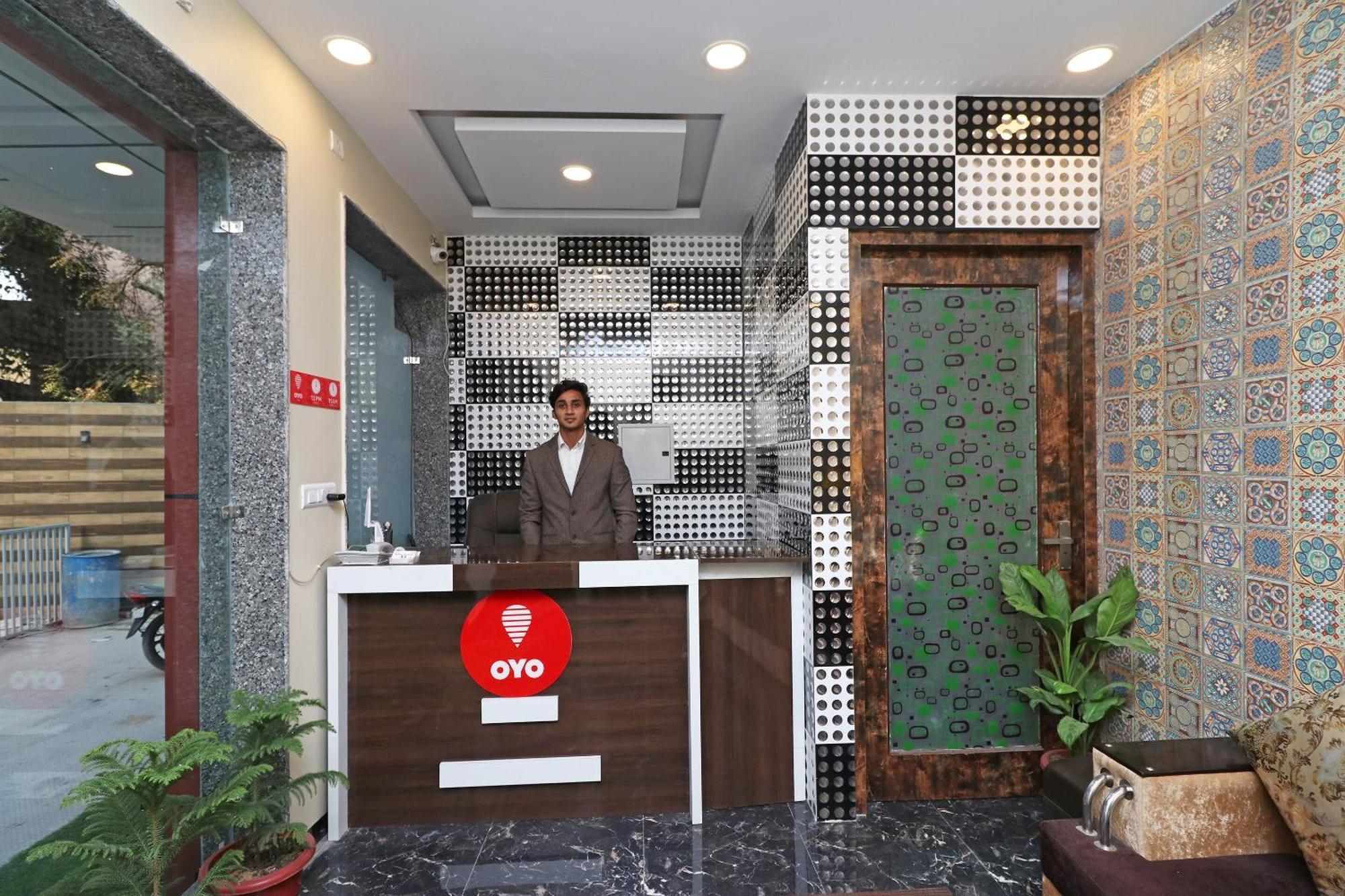 Hotel O Cloud New Delhi Exterior photo